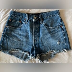 Levi’s 501 Jean High Rise Shorts Size 26